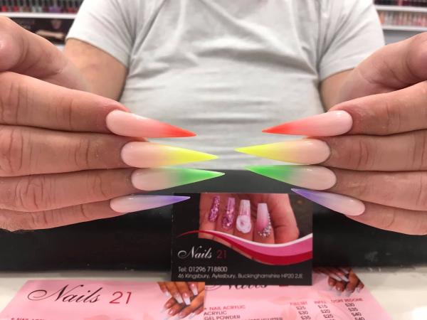 Nails 21 gallery