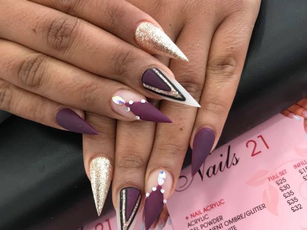 Nails 21 gallery