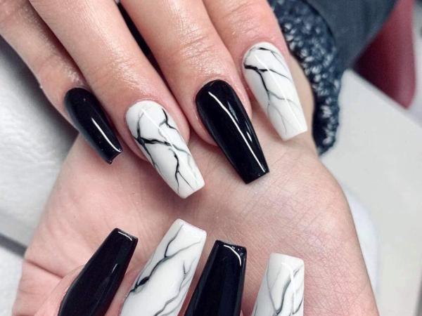 Nails 21 gallery