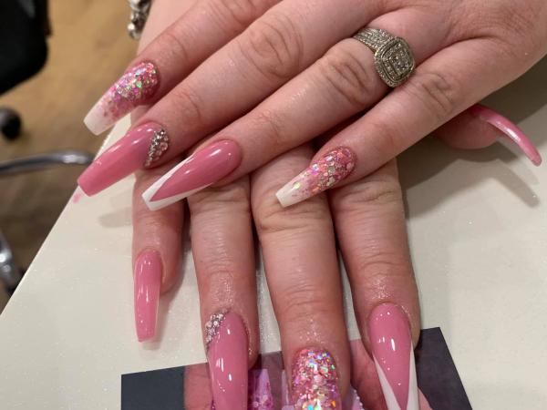 Nails 21 gallery