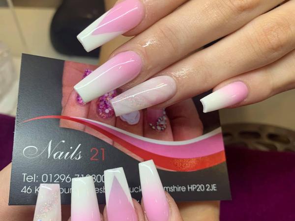 Nails 21 gallery