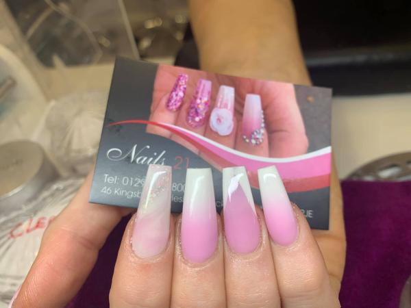 Nails 21 gallery