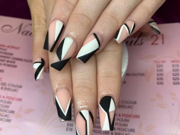 Nails 21 gallery