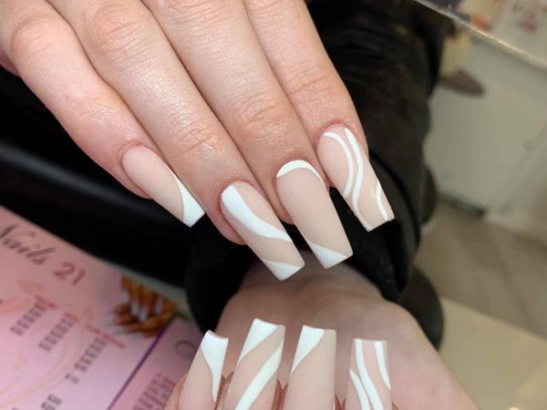 Nails 21 gallery