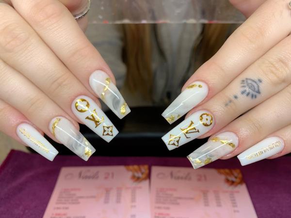 Nails 21 gallery