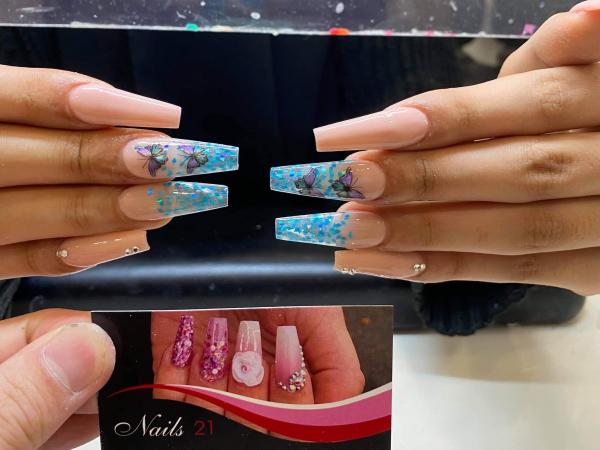 Nails 21 gallery