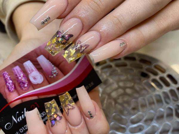 Infill Gel Powder with Normal Polish