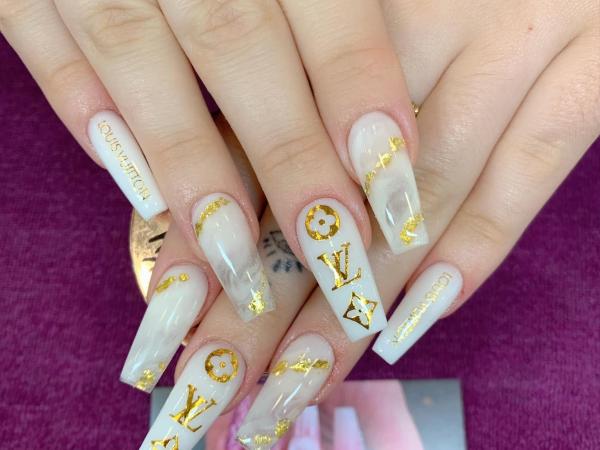 Nails 21 gallery