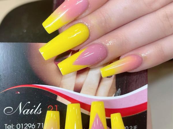 Nails 21 gallery