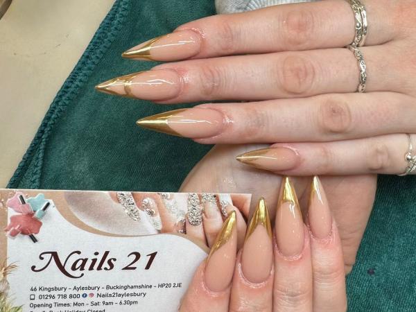 Nails 21 gallery
