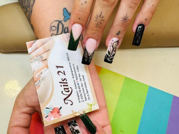 Nails 21 gallery