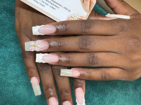 Nails 21 gallery