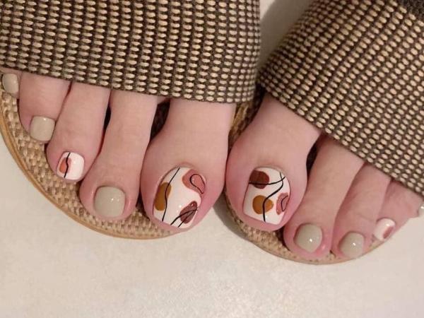 Nails 21 gallery