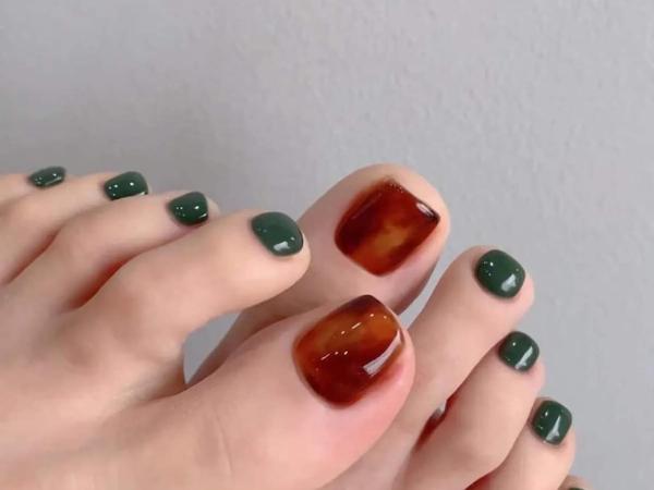 Nails 21 gallery